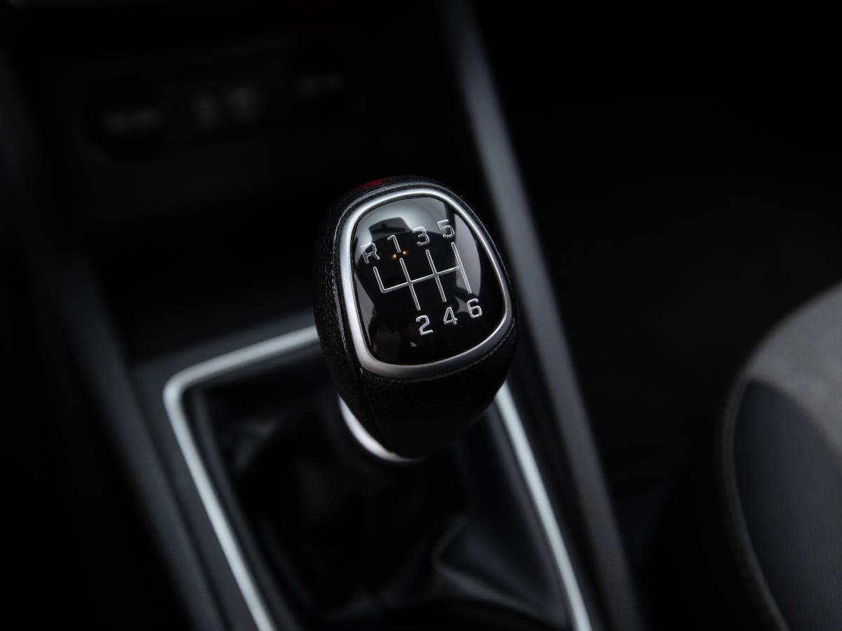 hyundai-i20-2015-diesel-1120cc