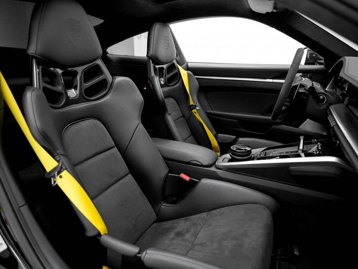 porsche-992-2022-gasolina-3745cc