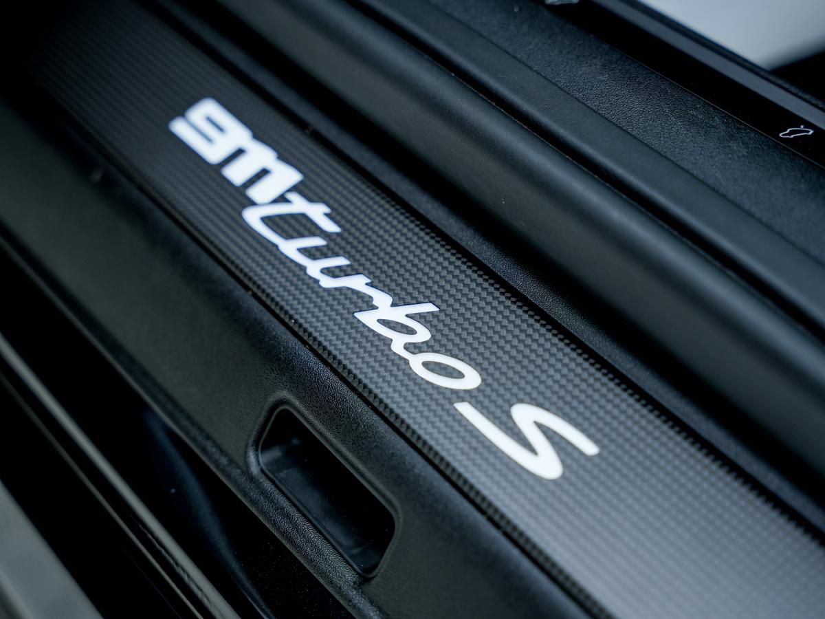 porsche-992-2022-gasolina-3745cc