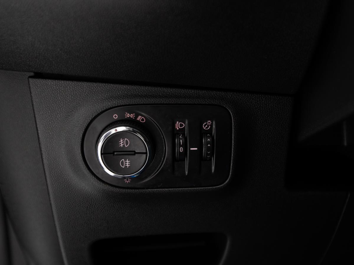 opel-corsa-van-2018-diesel-1248cc