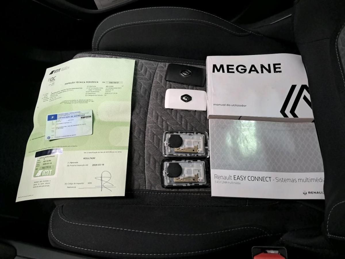 renault-megane-sport-tourer-2022-gasolina-1332cc