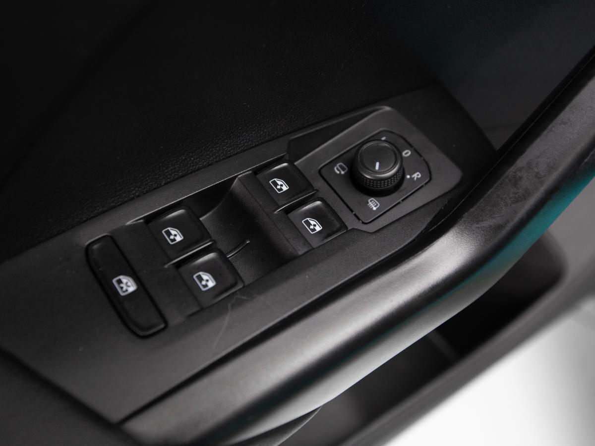 volkswagen-t-cross-2022-gasolina-999cc
