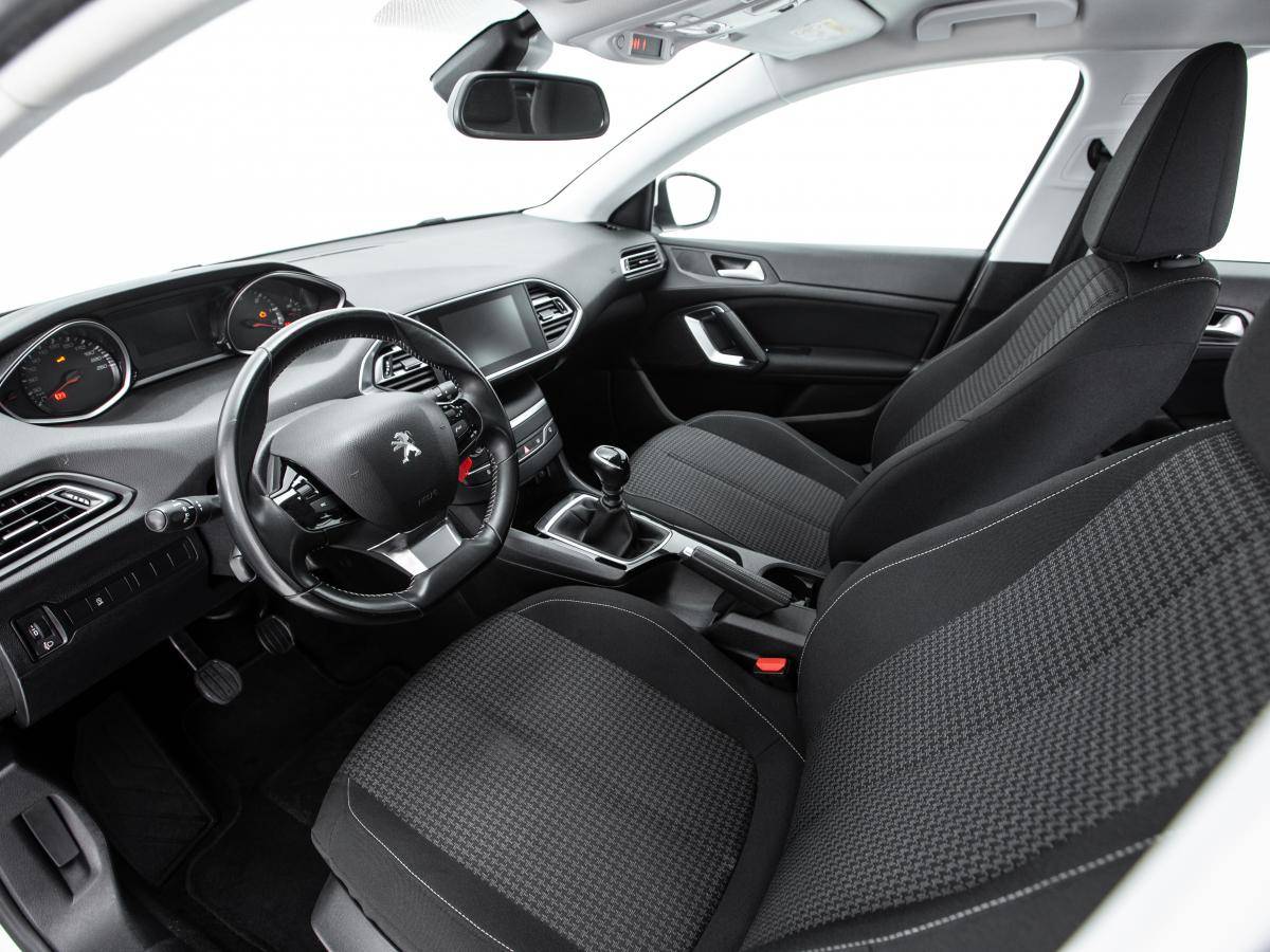 peugeot-308-2019-diesel-1499cc