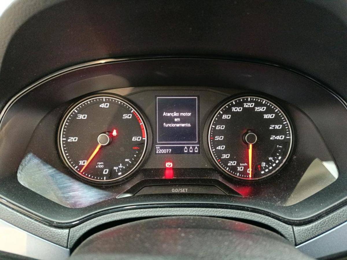 seat-arona-2019-diesel-1598cc