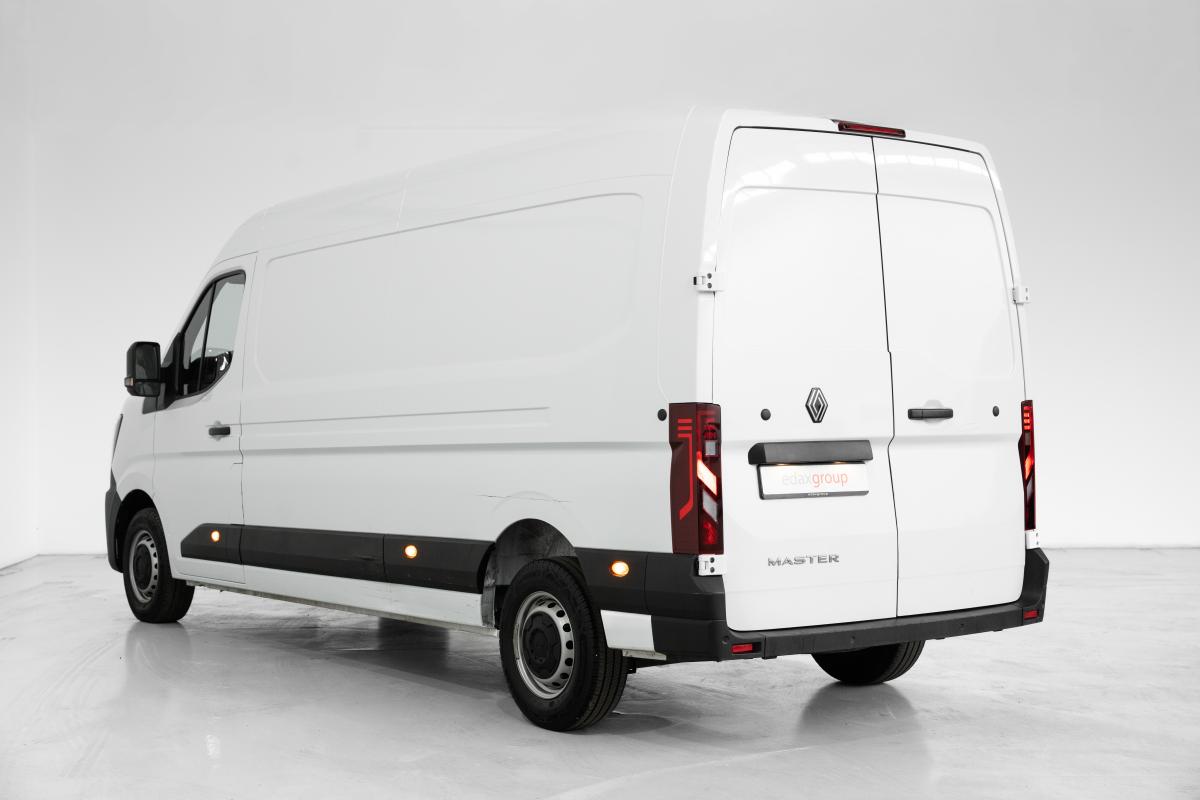 renault-master-2025-diesel-2299cc