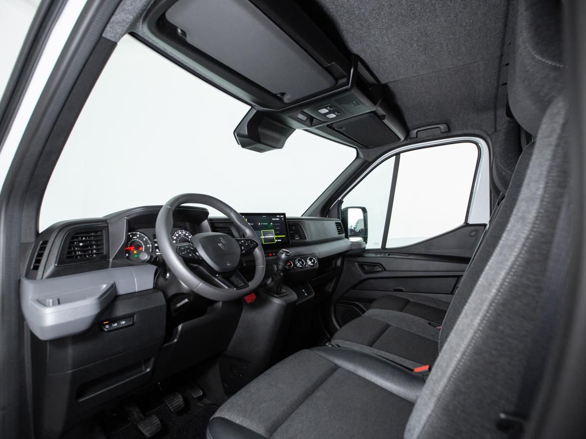 renault-master-2025-diesel-2299cc