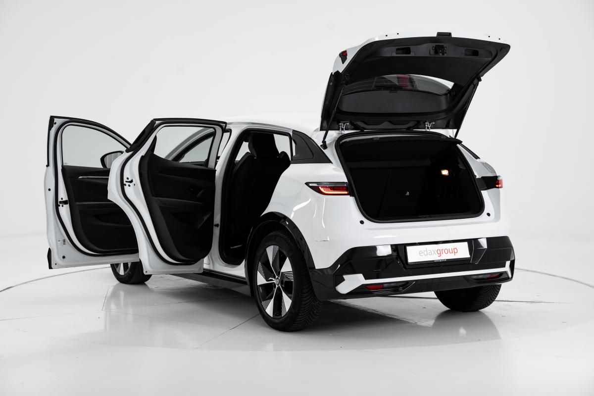 renault-megane-e-tech-2022-eletrico-0cc