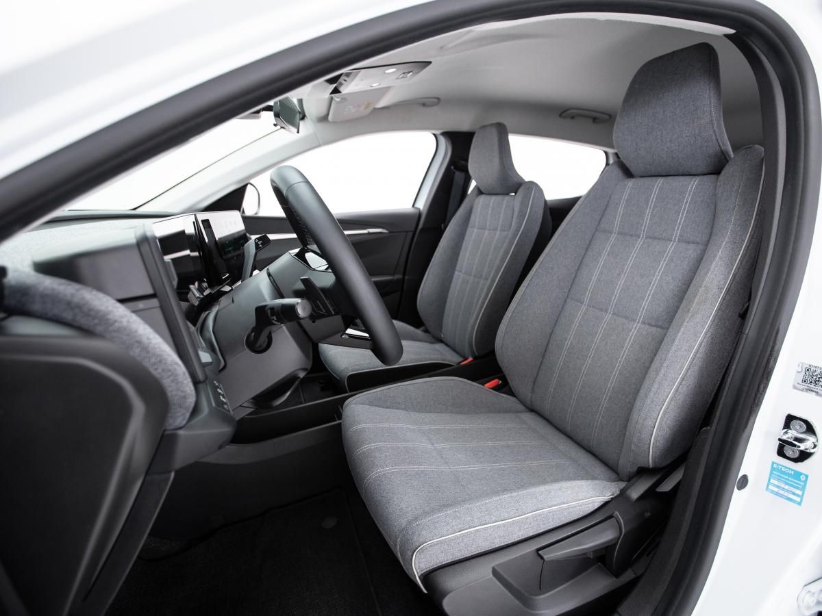renault-megane-e-tech-2022-eletrico-0cc