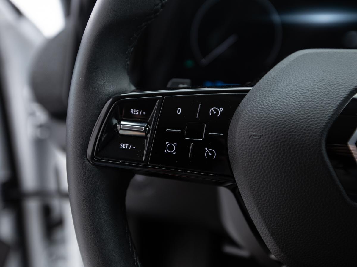 renault-megane-e-tech-2022-eletrico-0cc