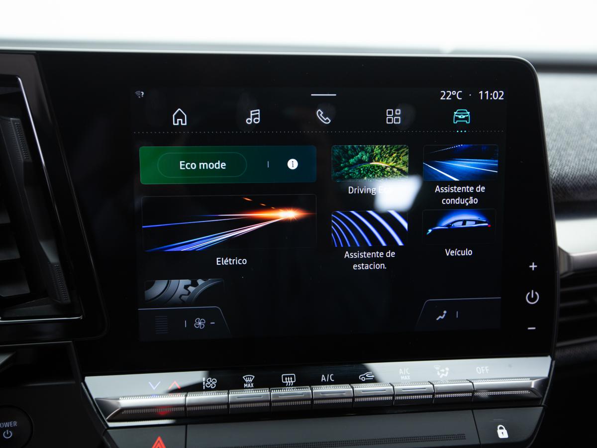 renault-megane-e-tech-2022-eletrico-0cc