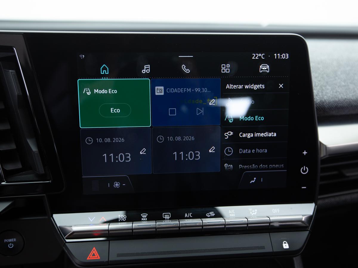 renault-megane-e-tech-2022-eletrico-0cc