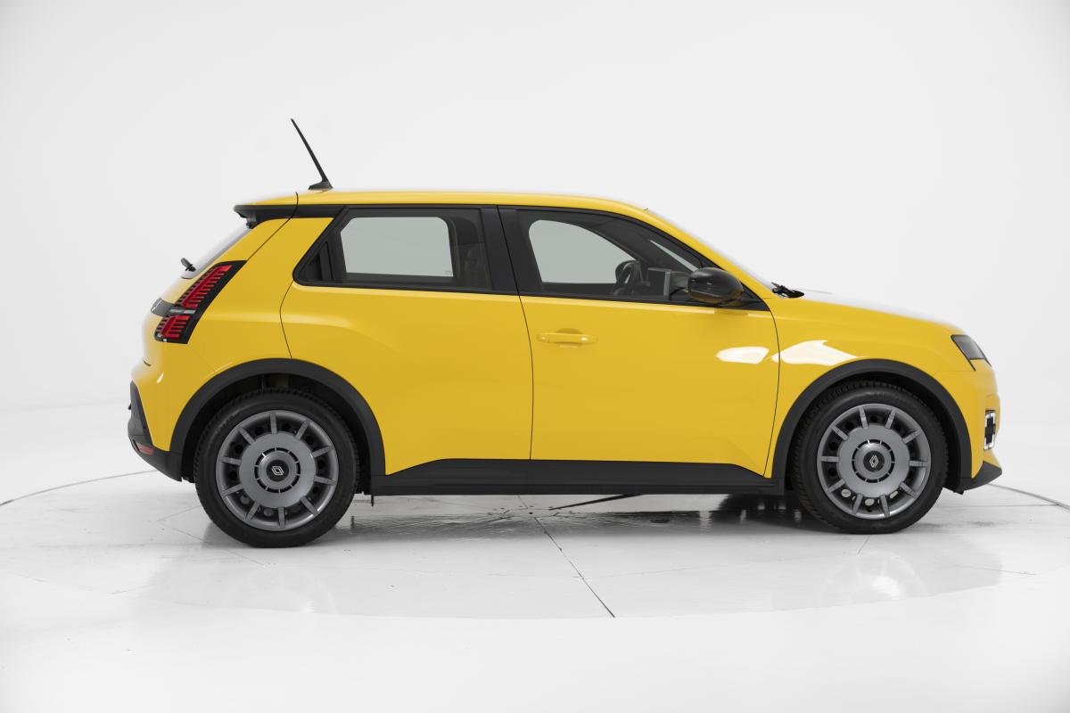 renault-5-e-tech-2025-eletrico-0cc