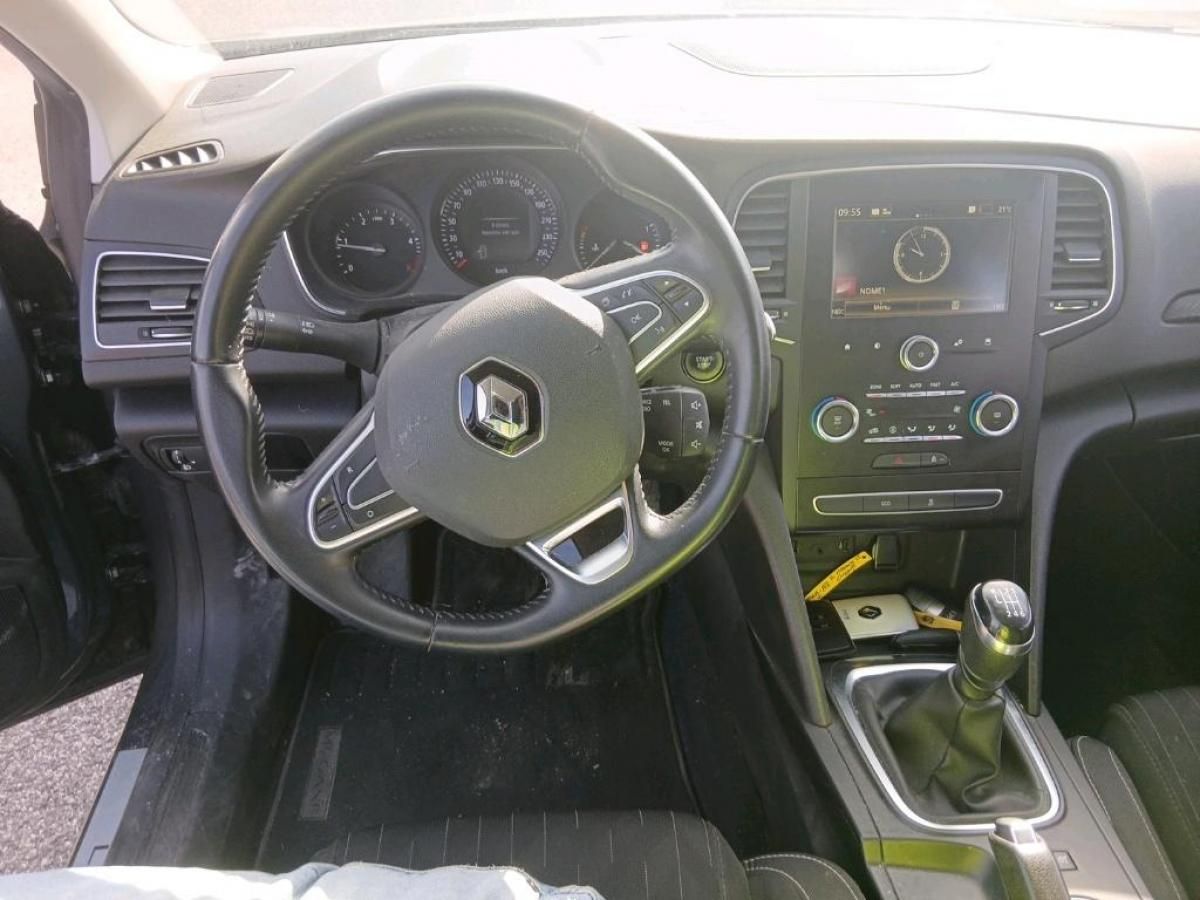 renault-megane-sport-tourer-2021-diesel-1461cc