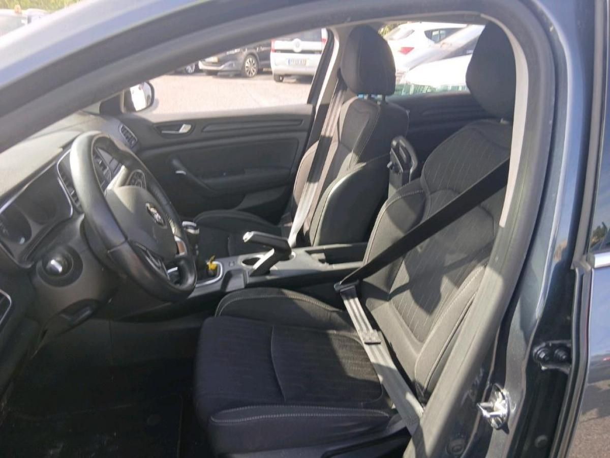 renault-megane-sport-tourer-2021-diesel-1461cc