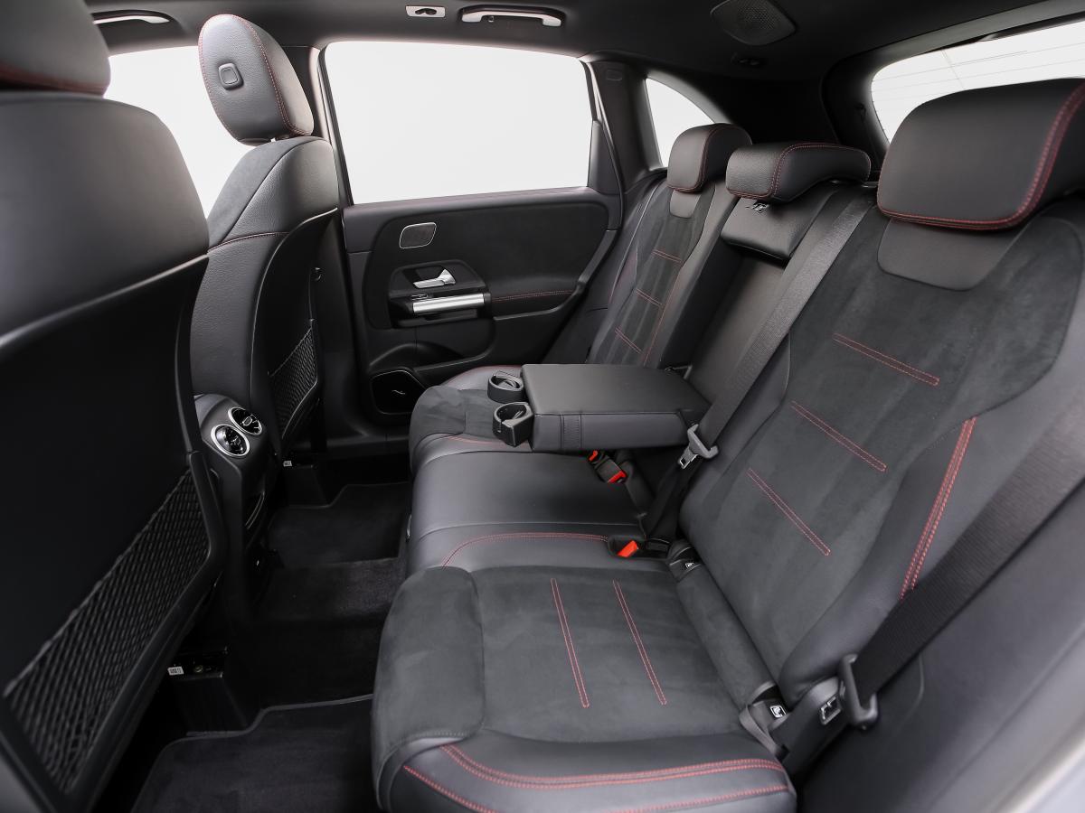 mercedes-benz-classe-b-2023-hibrido-a-gasolina-1332cc