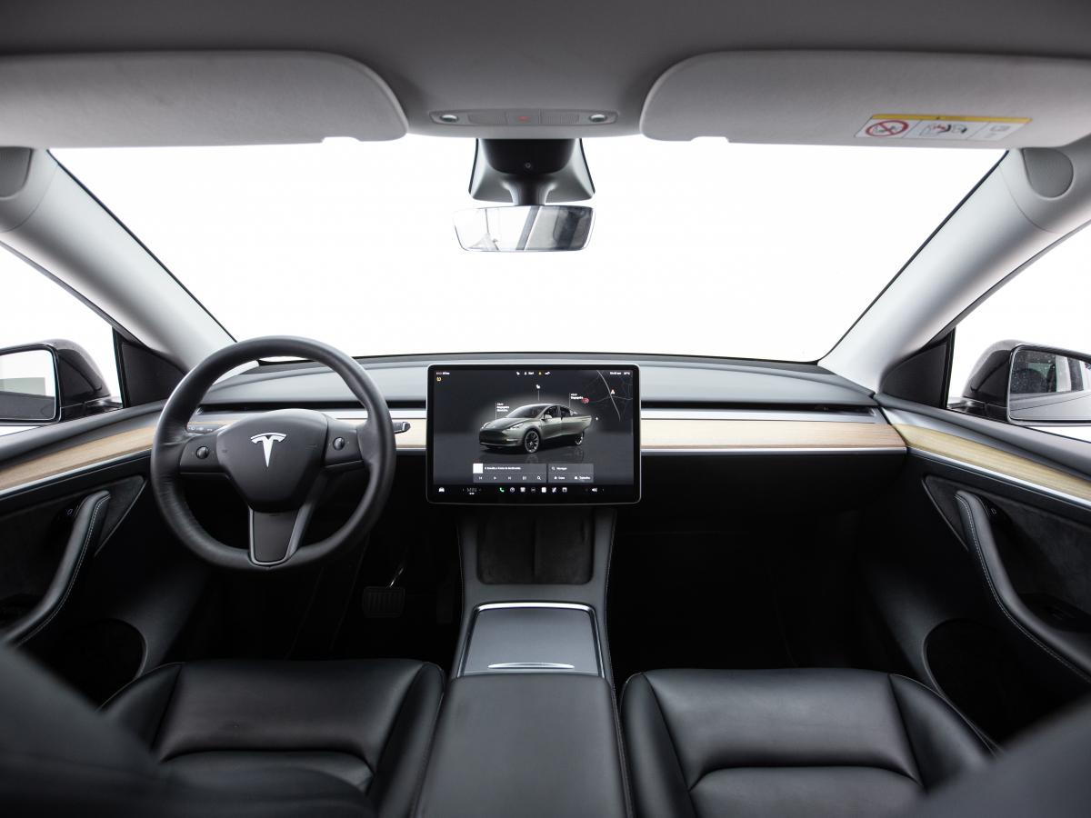 tesla-model-y-2022-eletrico-0cc