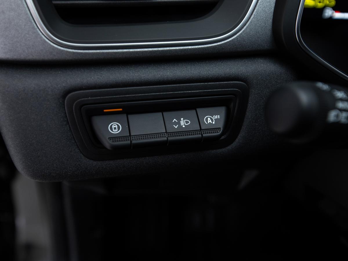 renault-captur-2025-gasolina-999cc