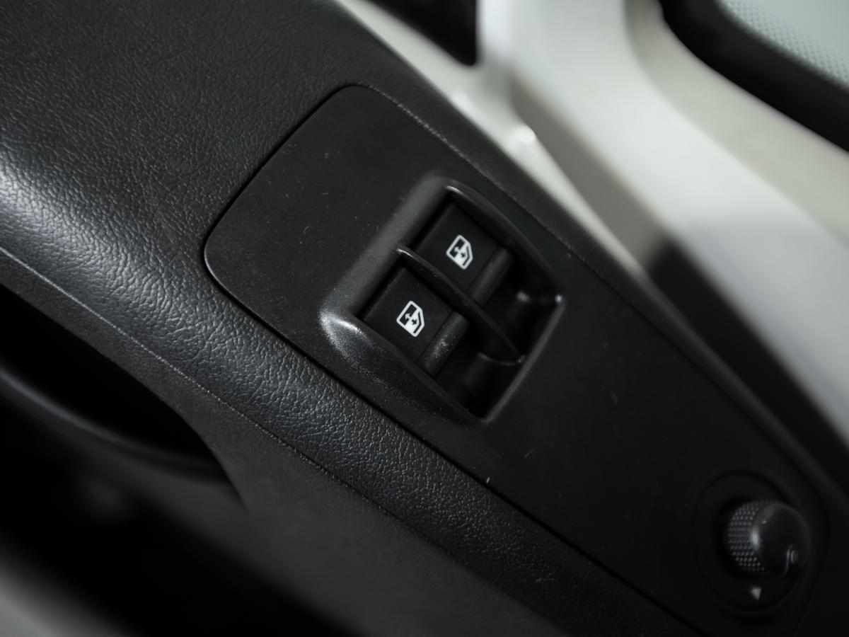 peugeot-boxer-2022-diesel-2179cc