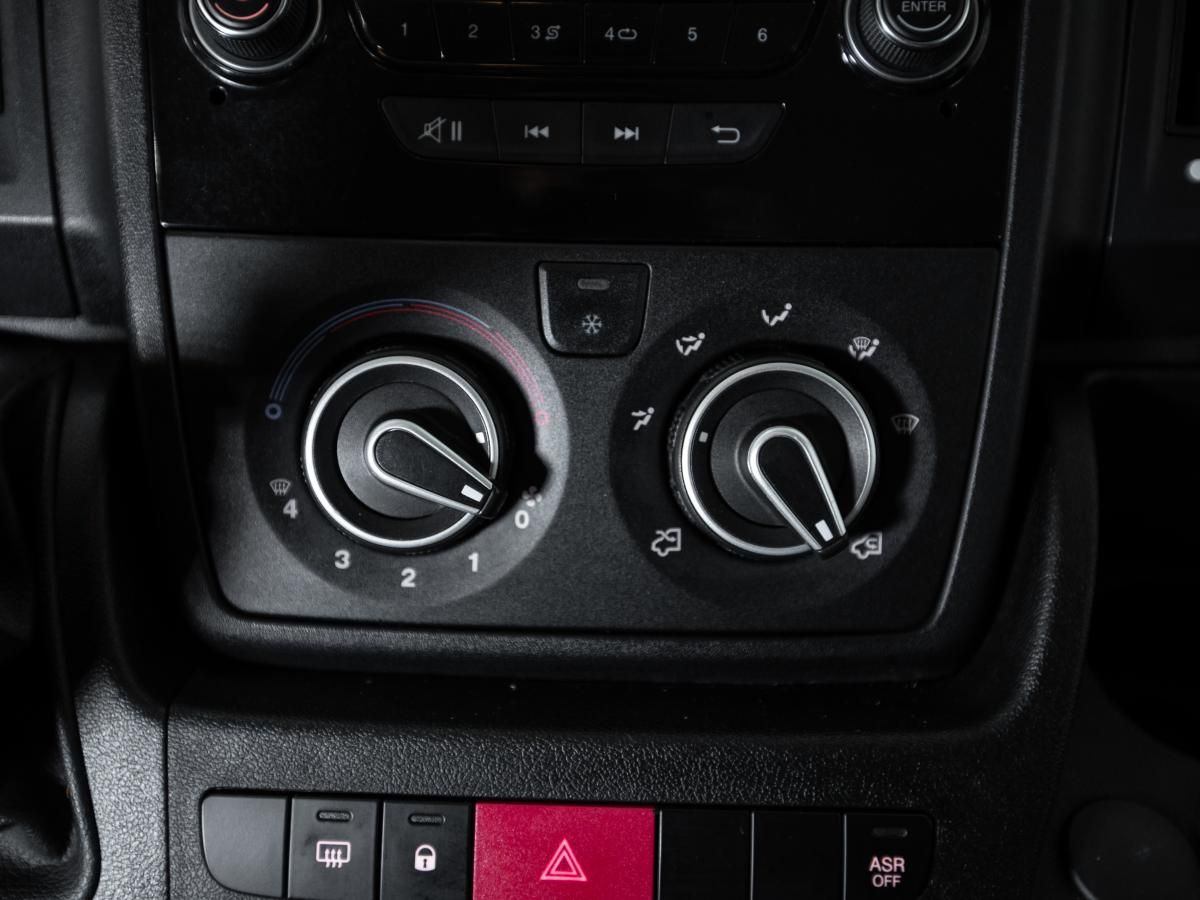 peugeot-boxer-2022-diesel-2179cc