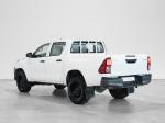 toyota-hilux-2019-diesel-2393cc