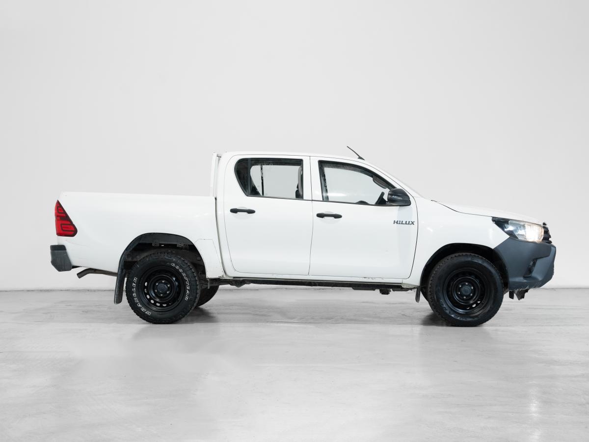 toyota-hilux-2019-diesel-2393cc
