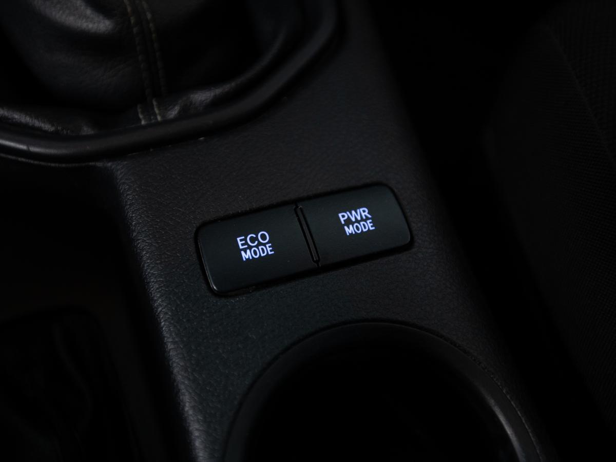 toyota-hilux-2019-diesel-2393cc