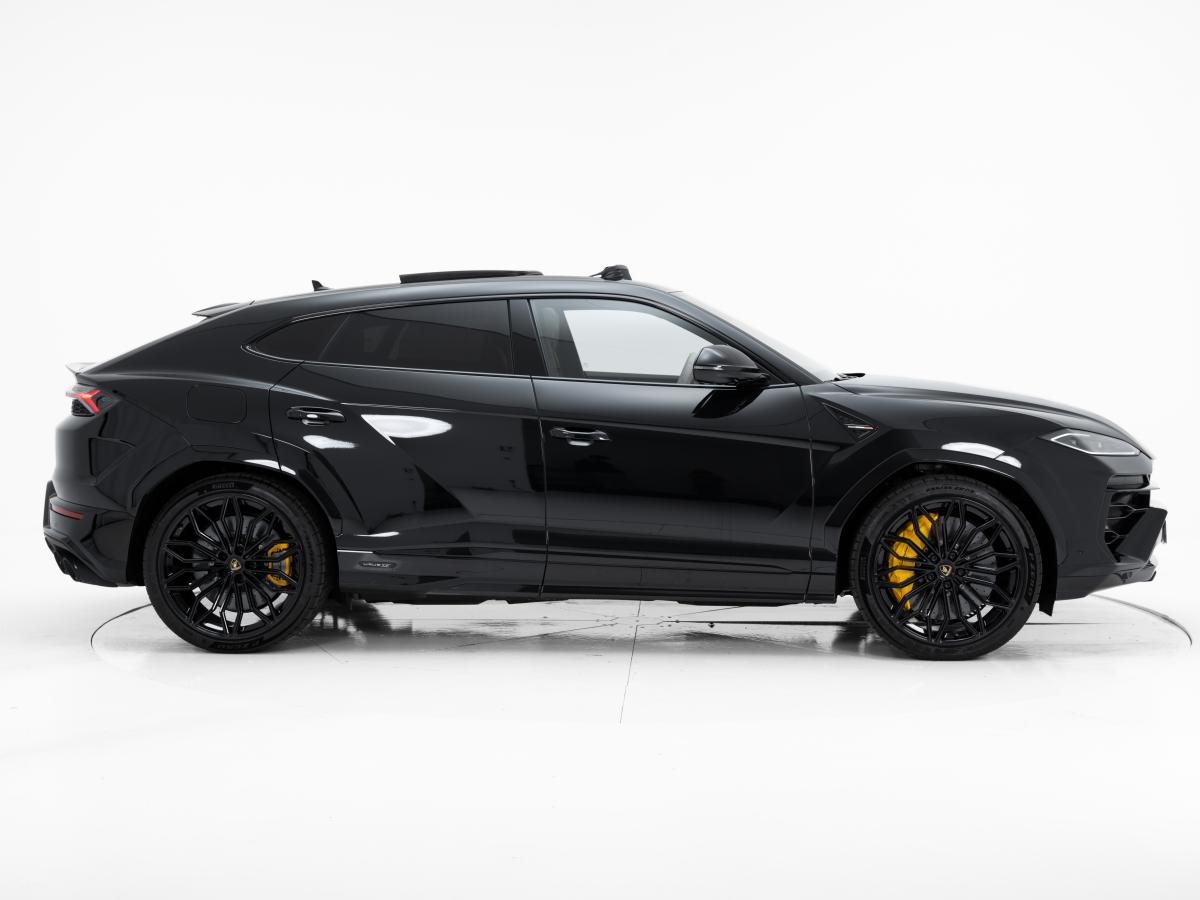 lamborghini-urus-2026-hibrido-a-gasolina-3996cc