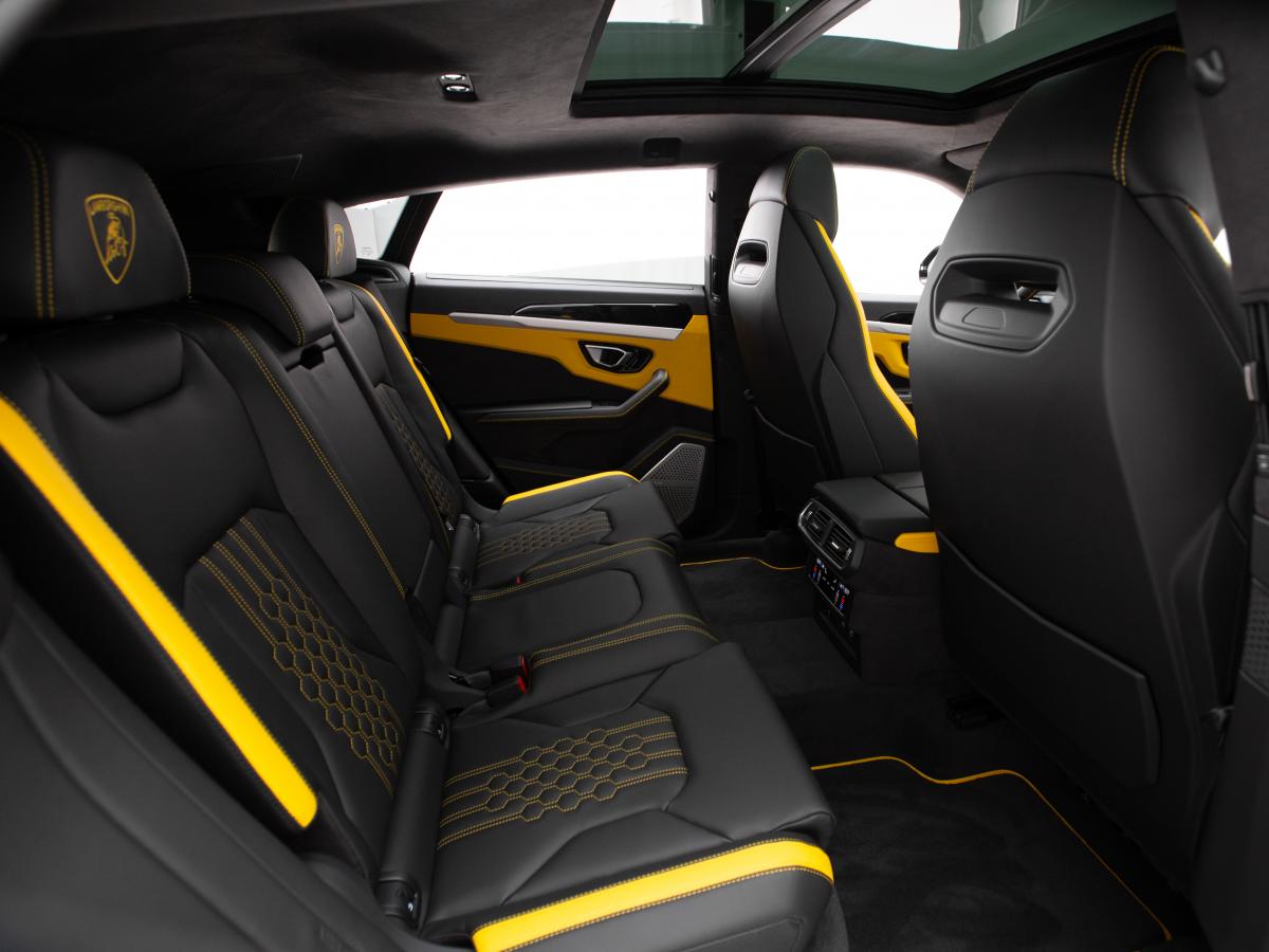 lamborghini-urus-2026-hibrido-a-gasolina-3996cc