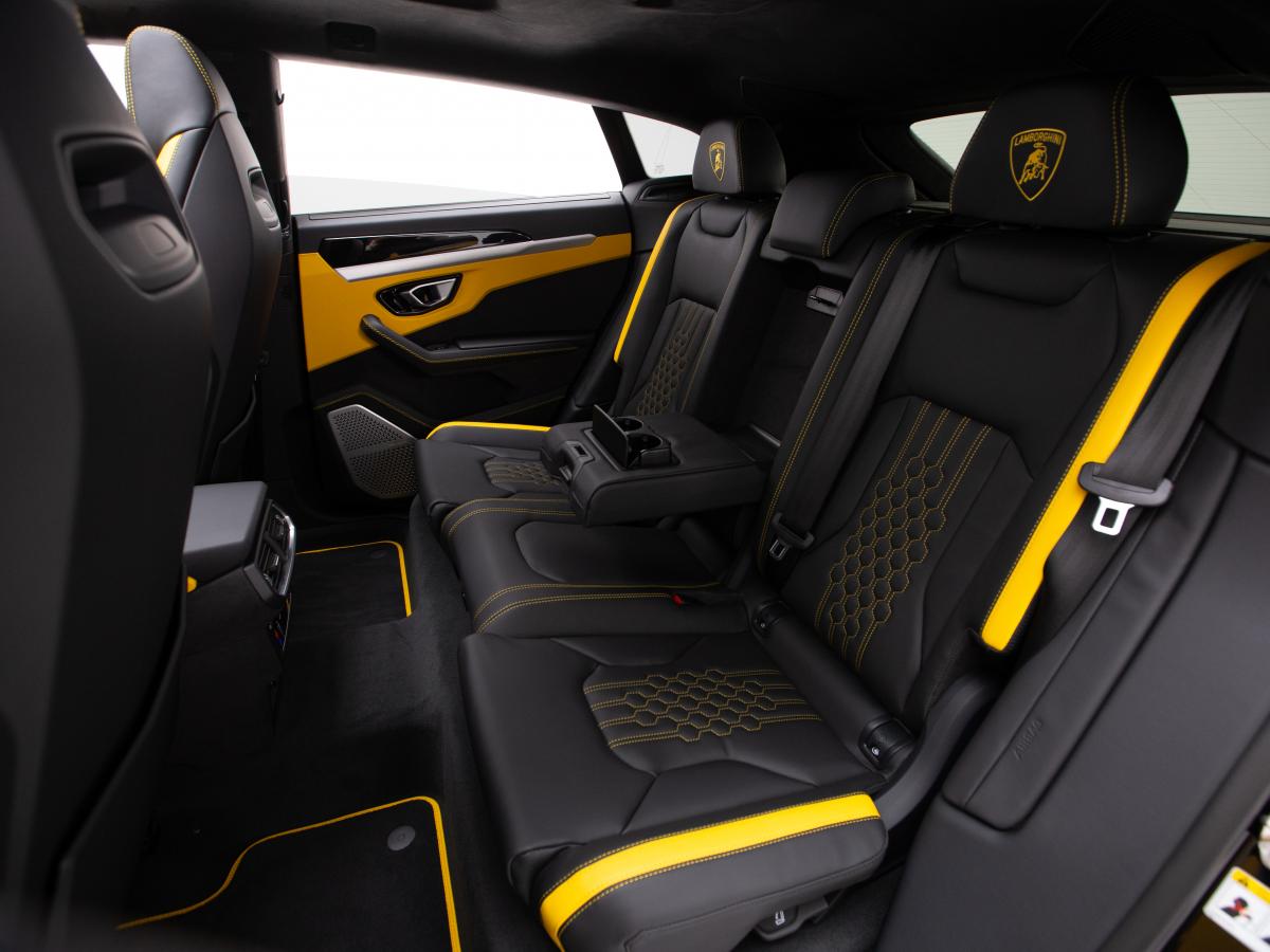 lamborghini-urus-2026-hibrido-a-gasolina-3996cc
