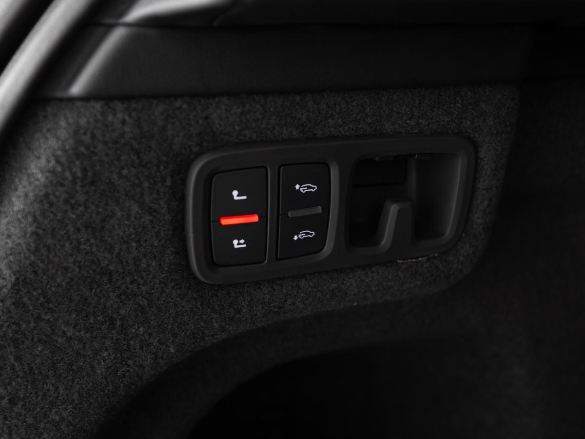lamborghini-urus-2026-hibrido-a-gasolina-3996cc