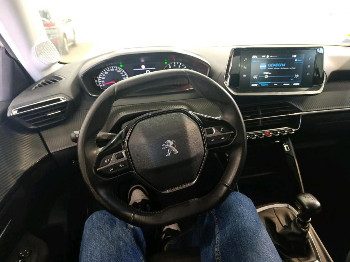 peugeot-208-2022-diesel-1499cc