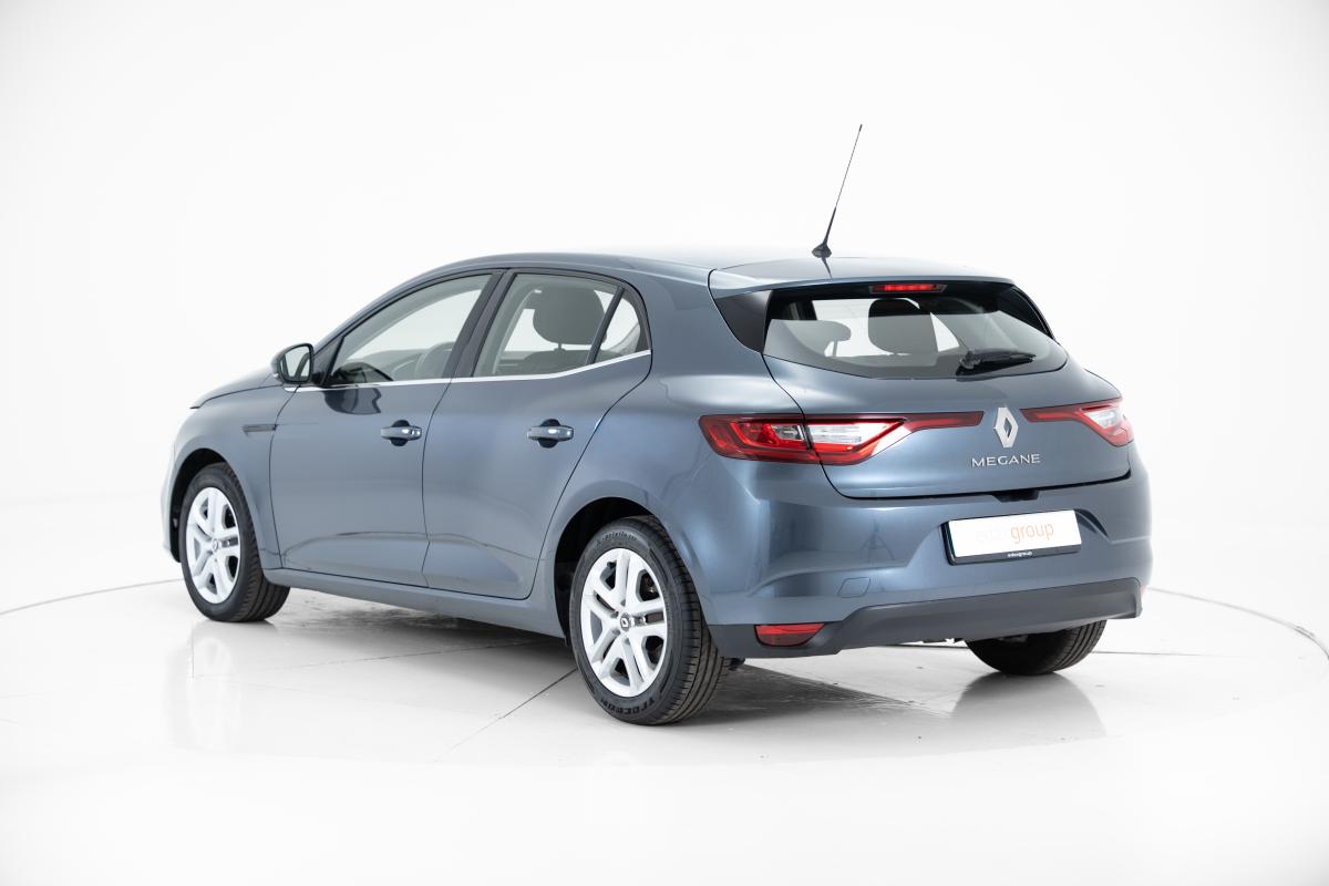 renault-megane-2018-diesel-1461cc