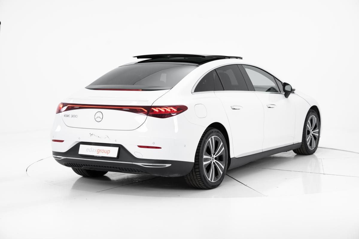 mercedes-benz-eqe-2023-eletrico-0cc