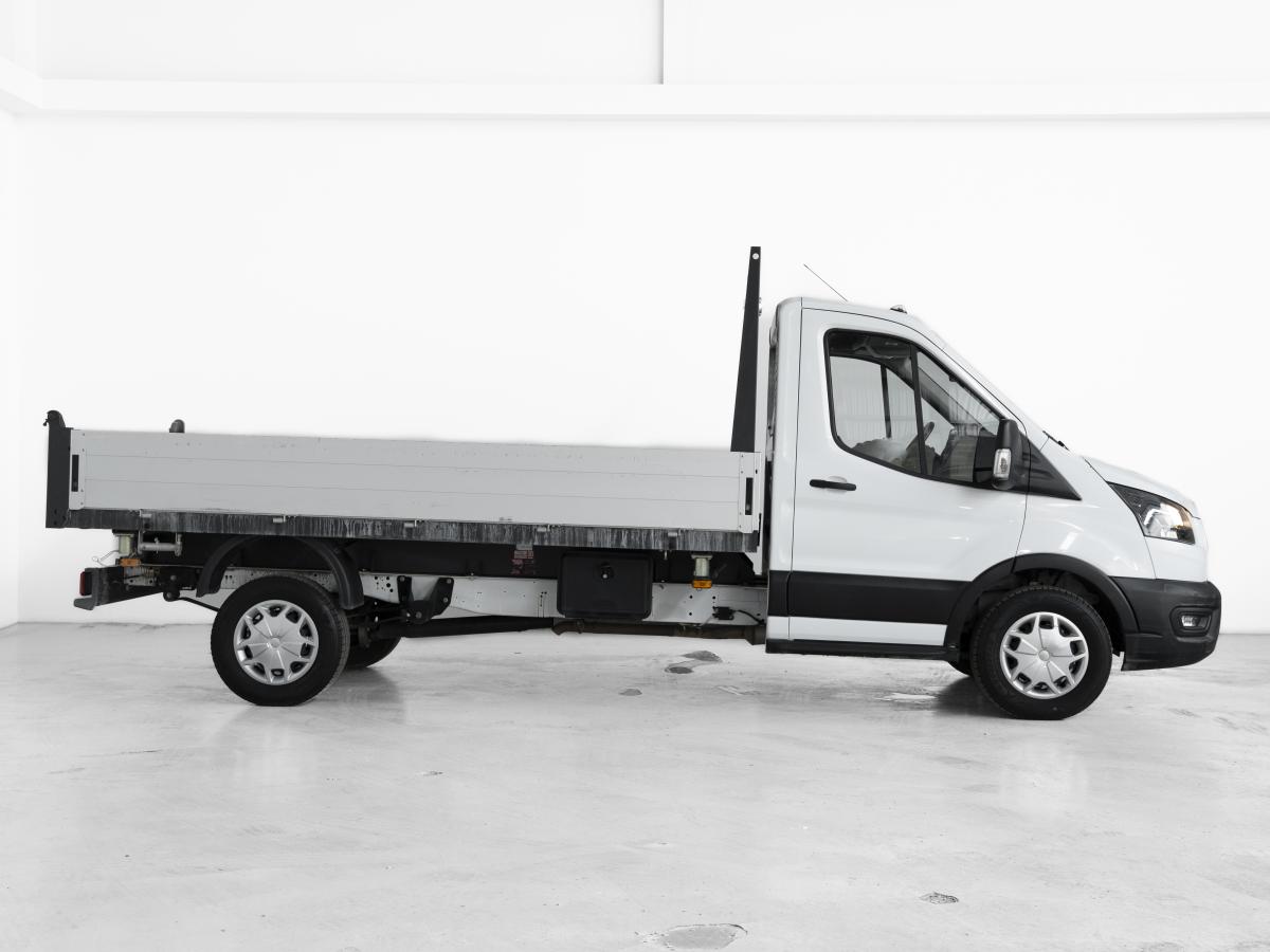 ford-transit-2024-diesel-1996cc