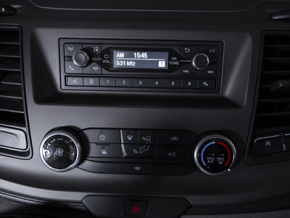ford-transit-2024-diesel-1996cc