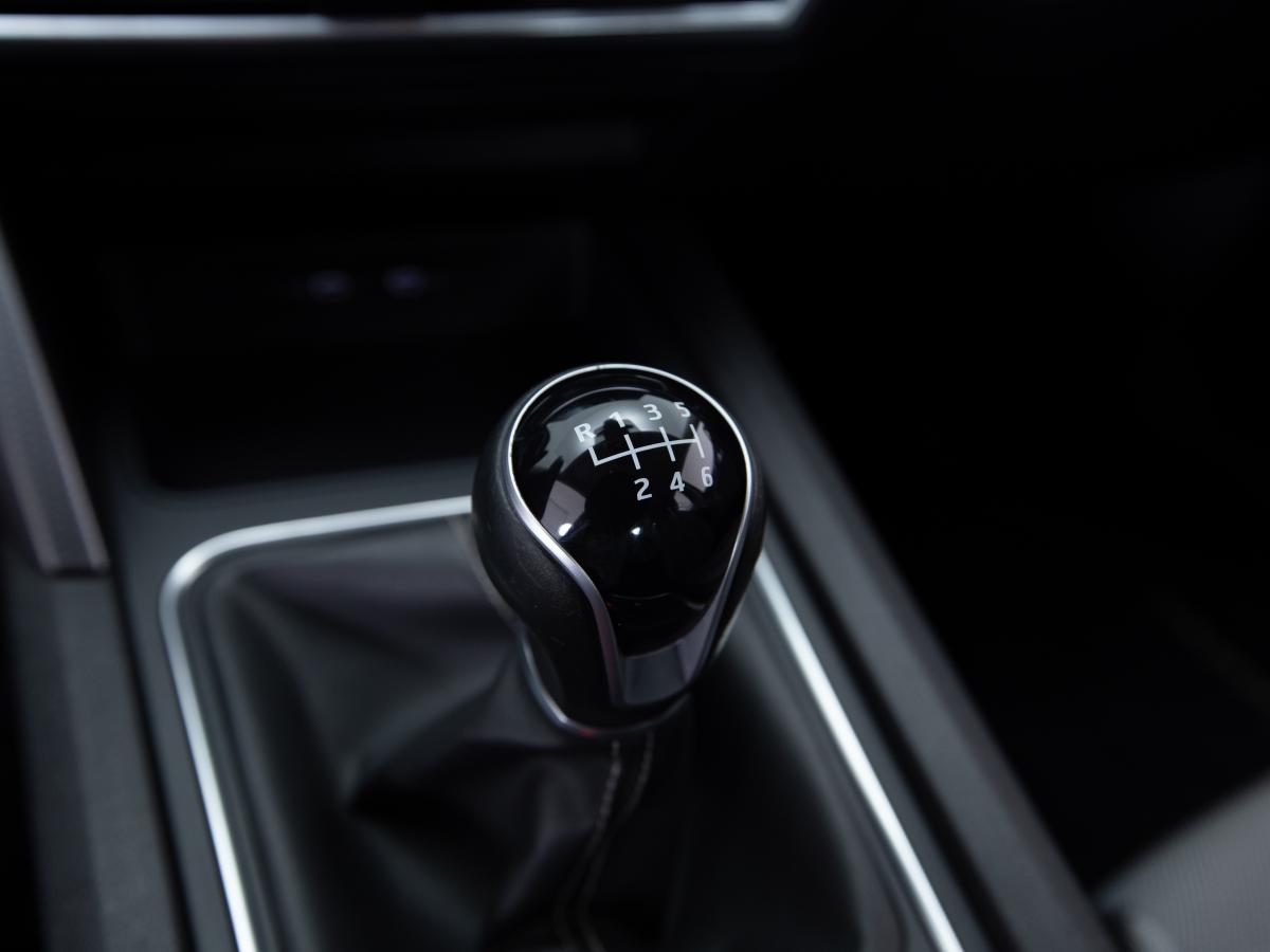 seat-leon-2021-diesel-1968cc