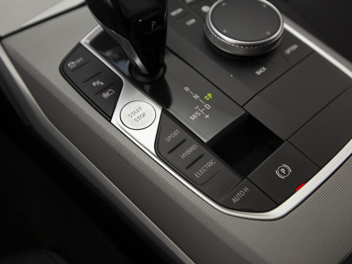 bmw-serie-3-2020-hibrido-a-gasolina-1998cc