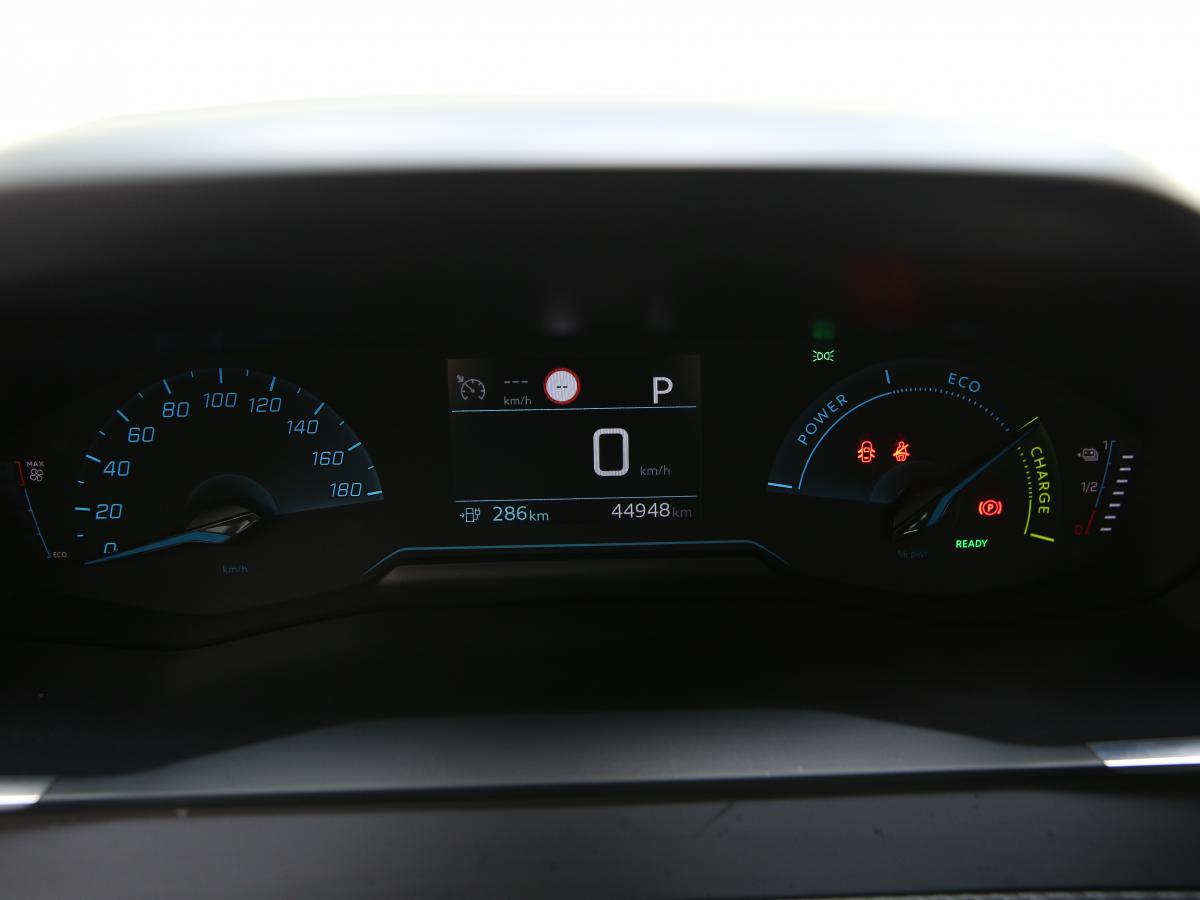peugeot-e-2008-2021-eletrico-0cc