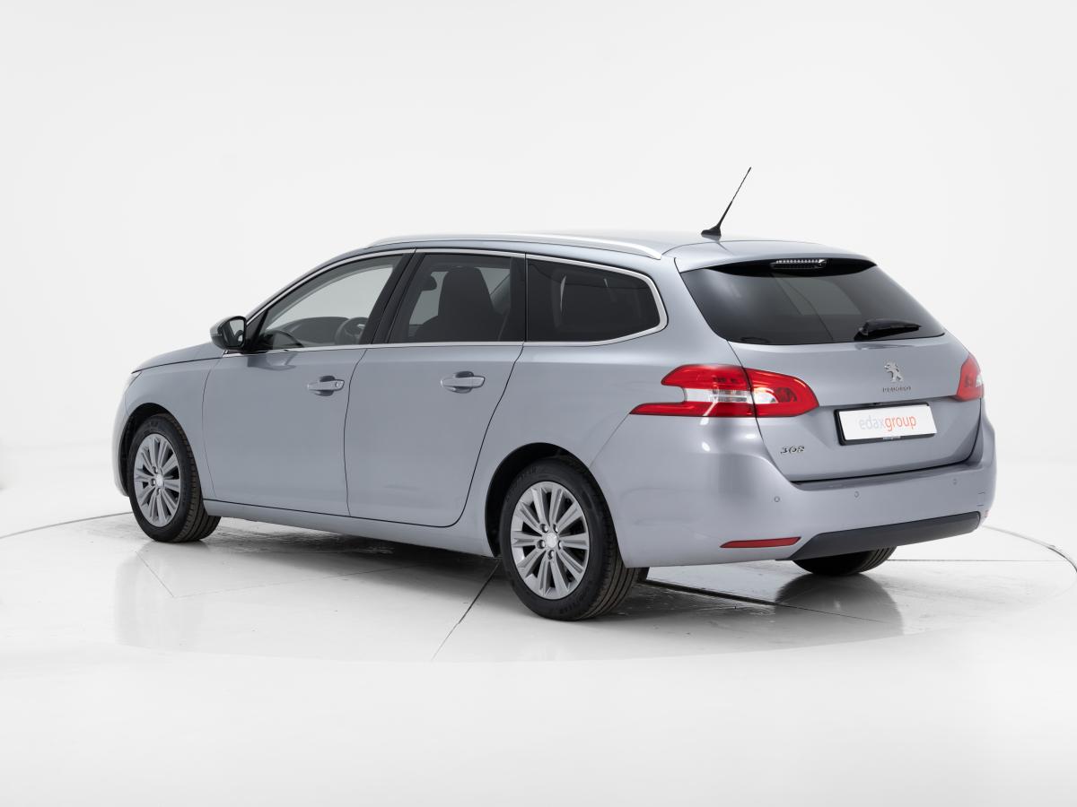 peugeot-308-sw-2021-diesel-1499cc