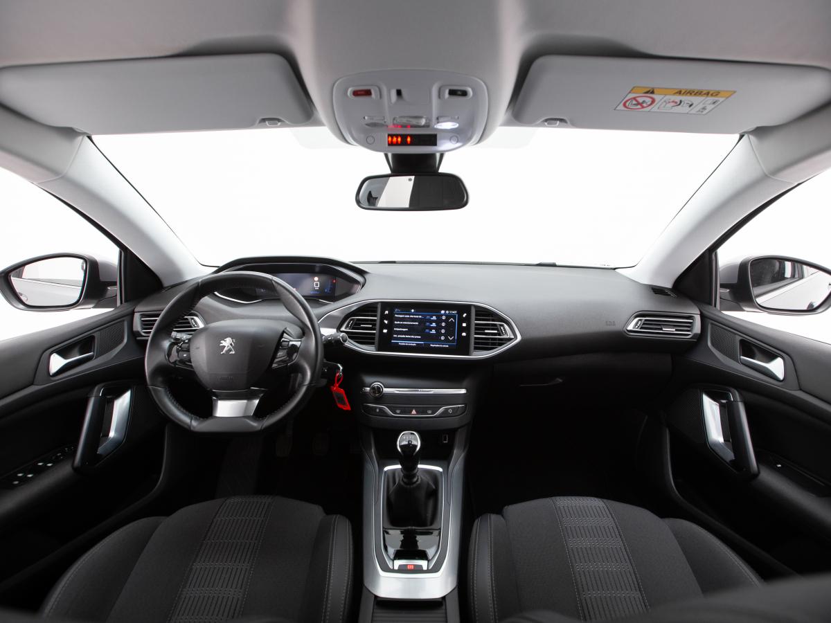 peugeot-308-sw-2021-diesel-1499cc