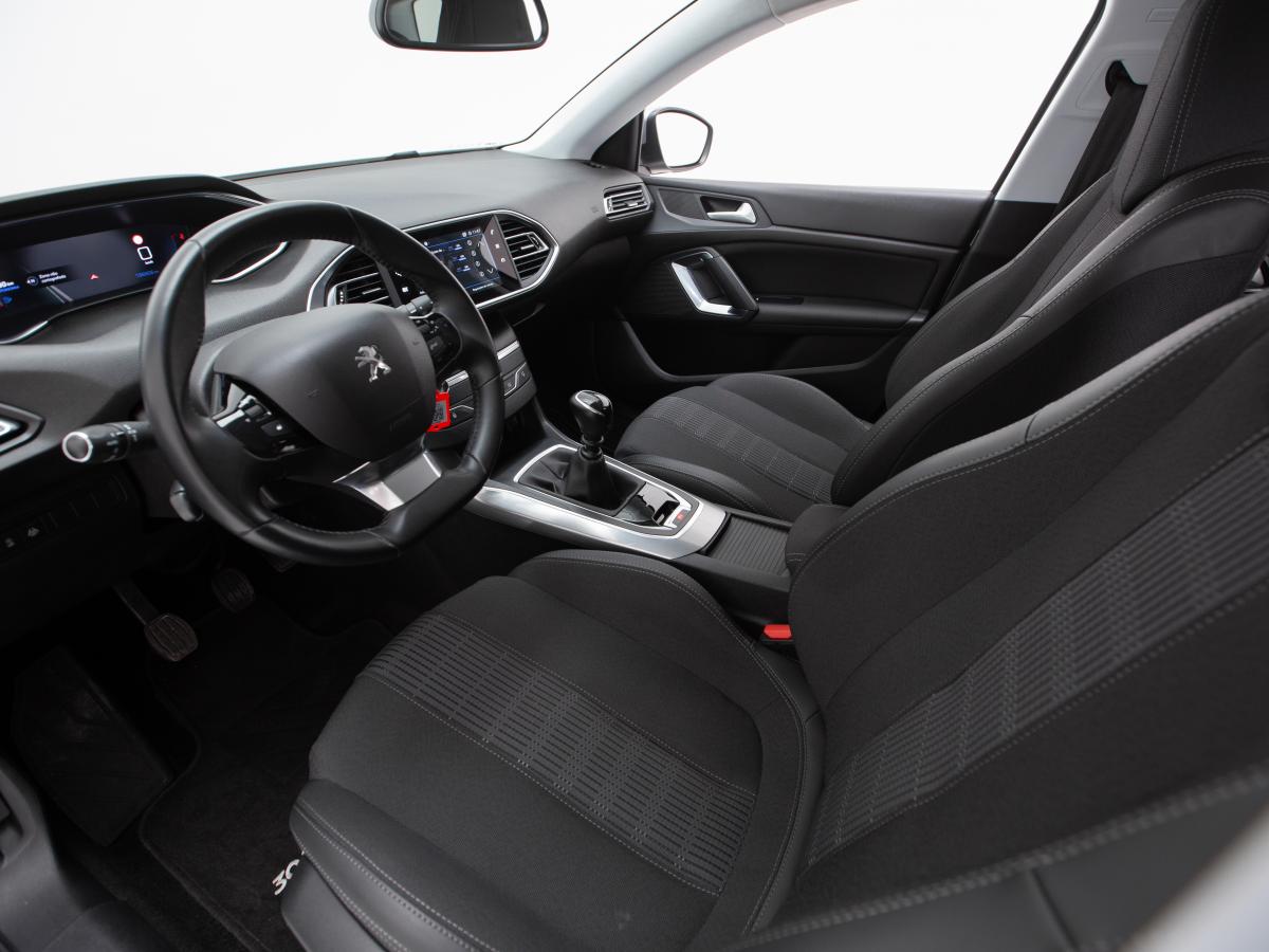 peugeot-308-sw-2021-diesel-1499cc