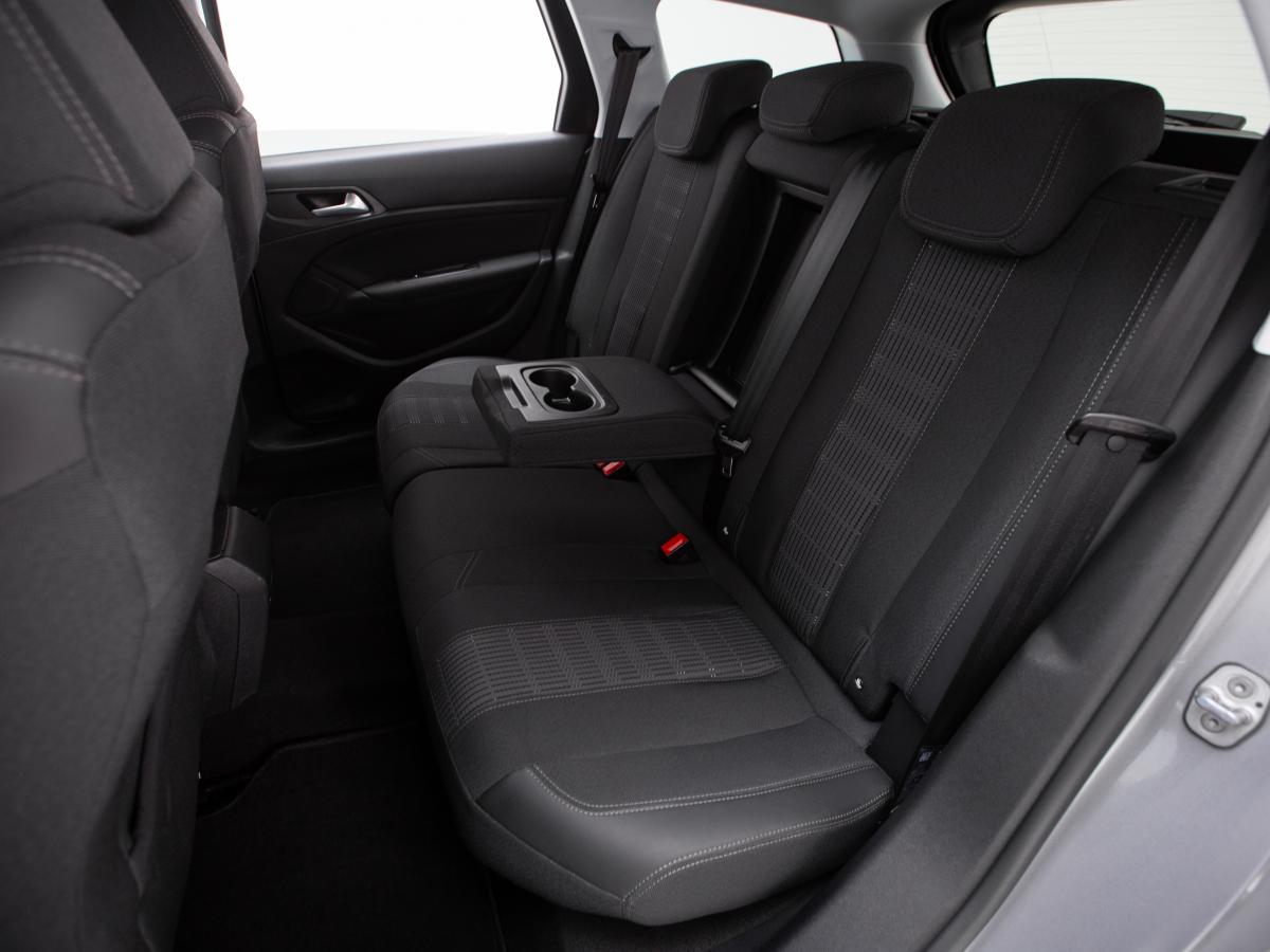 peugeot-308-sw-2021-diesel-1499cc