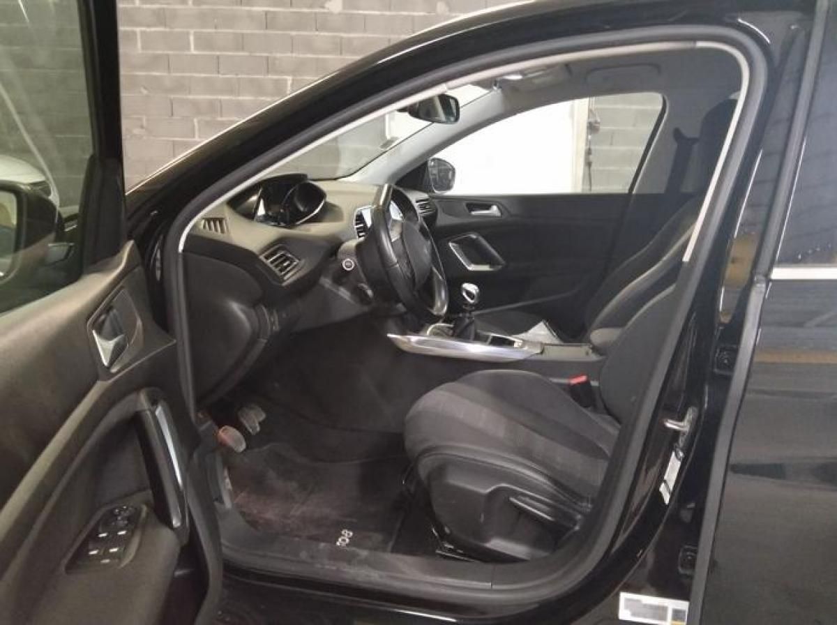 peugeot-308-2019-diesel-1499cc