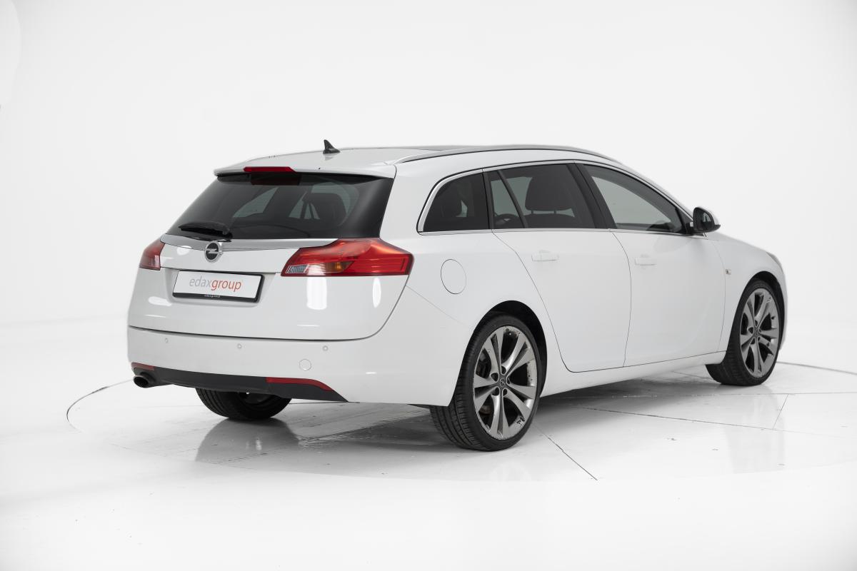 opel-insignia-sports-tourer-2010-diesel-1956cc