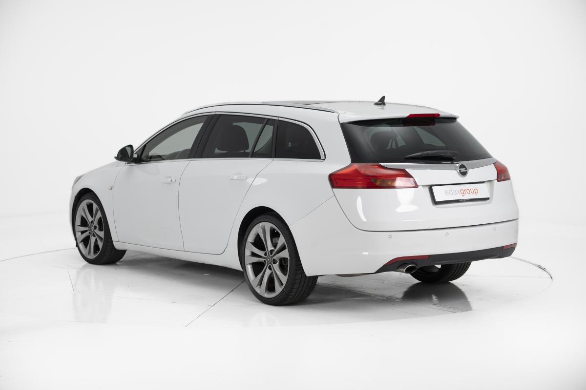 opel-insignia-sports-tourer-2010-diesel-1956cc