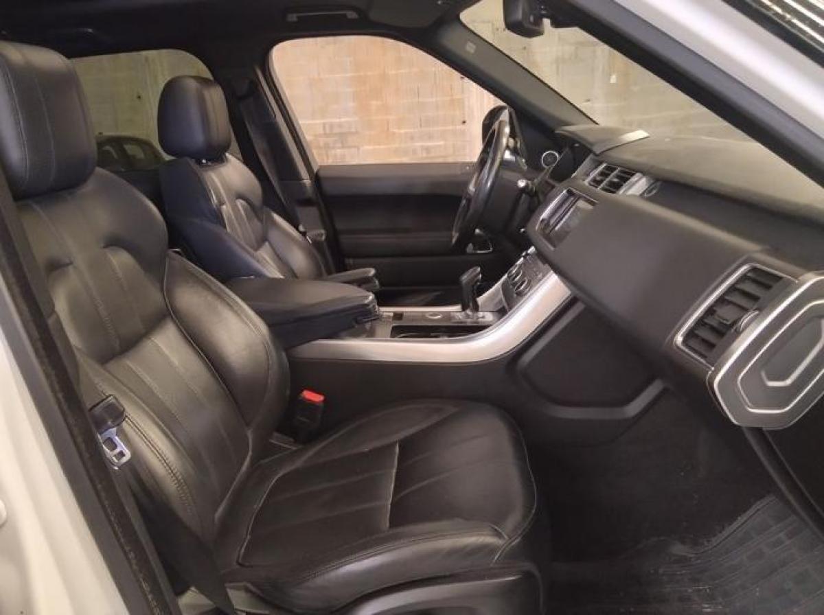 land-rover-range-rover-sport-2016-diesel-2993cc