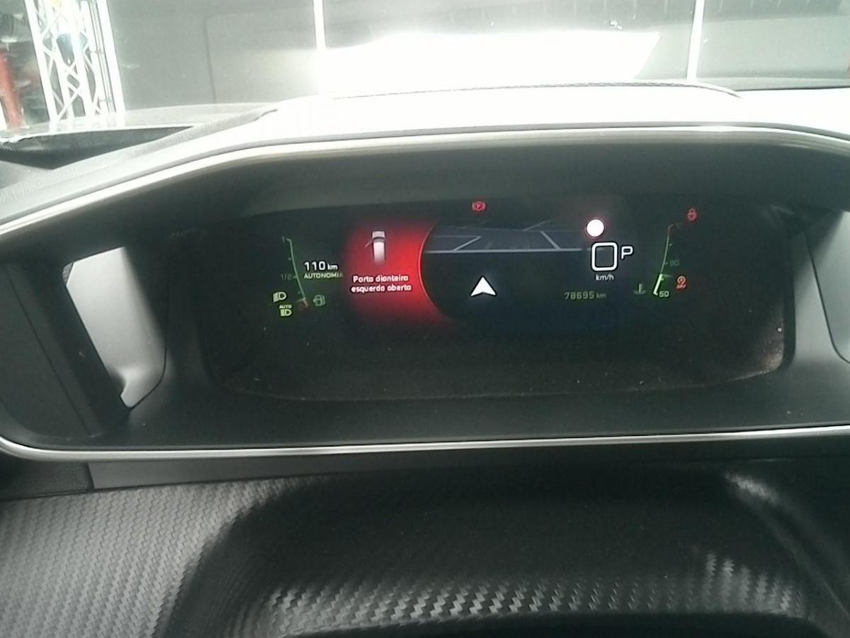 peugeot-2008-2022-gasolina-1199cc