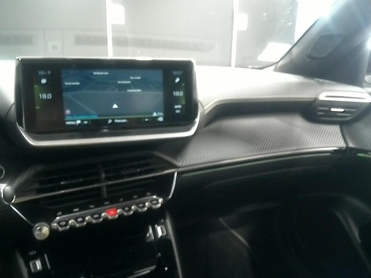 peugeot-2008-2022-gasolina-1199cc