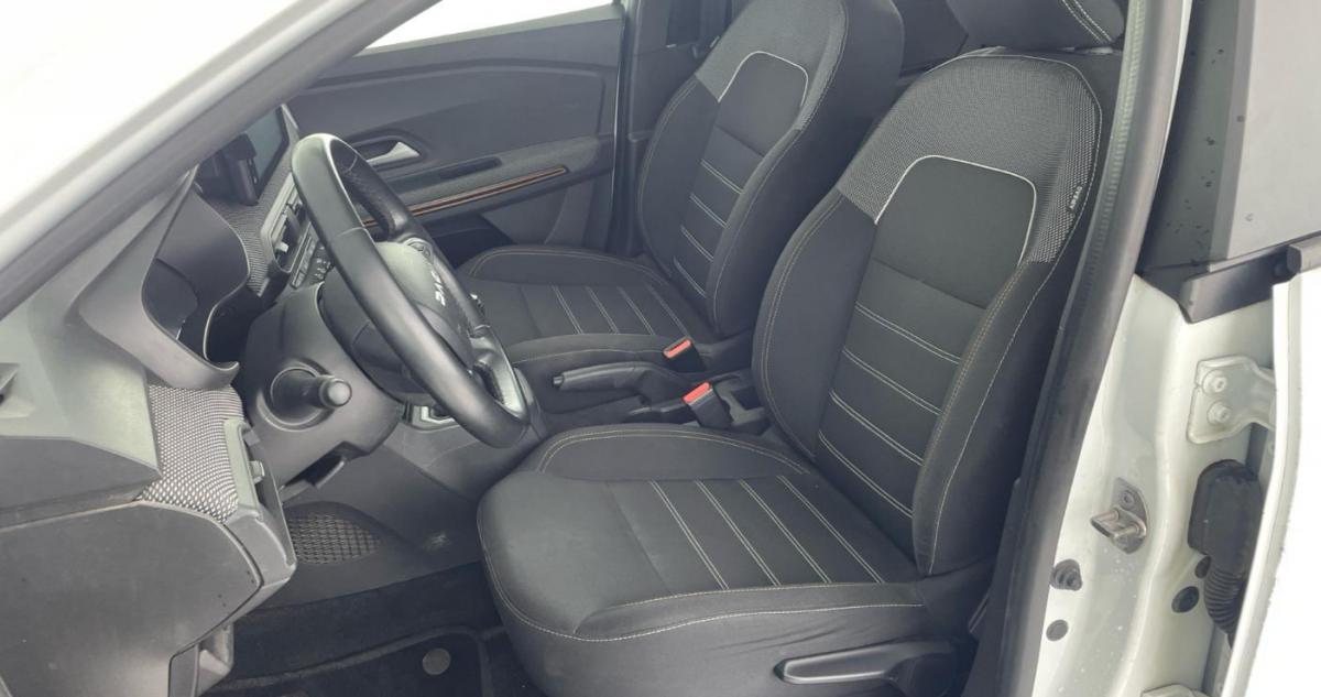 dacia-sandero-2023-gpl-999cc