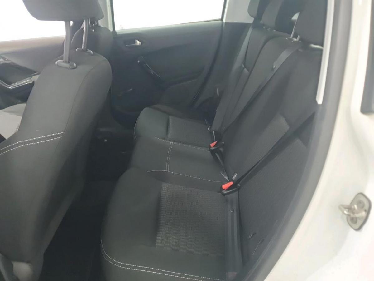 peugeot-208-2019-diesel-1499cc